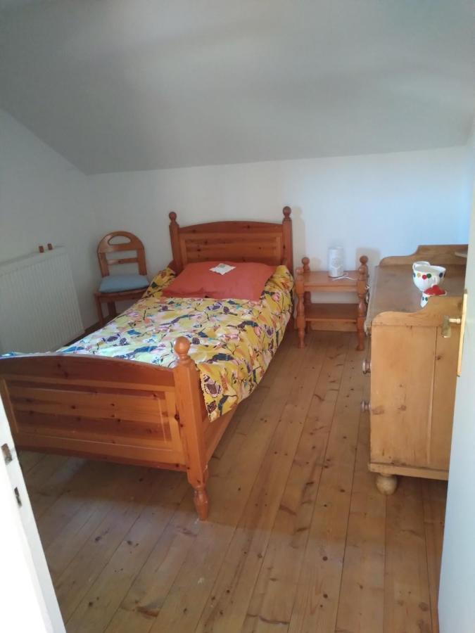 Les Dames De La Saugiat Bed & Breakfast Le Fied Екстериор снимка