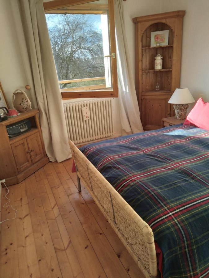 Les Dames De La Saugiat Bed & Breakfast Le Fied Екстериор снимка